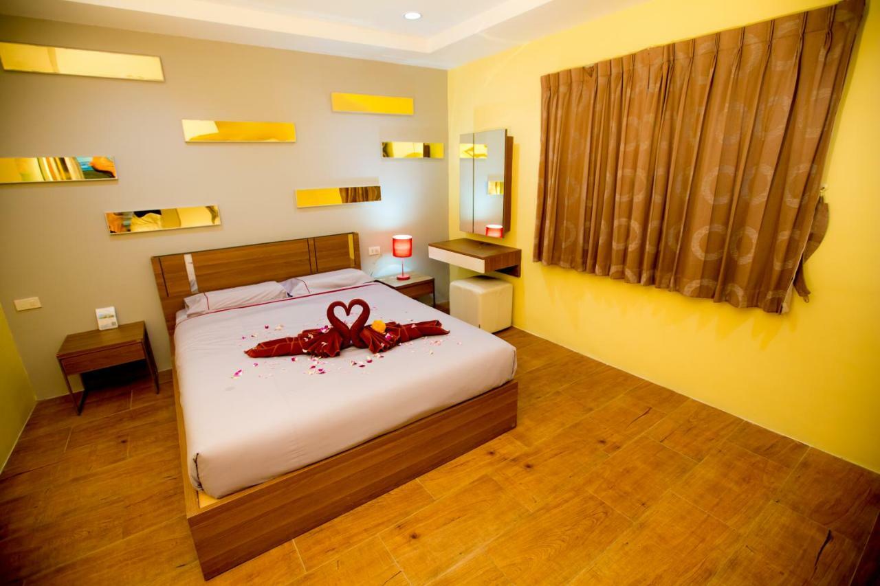 Oscar Boutique Hotel Patong Exterior photo