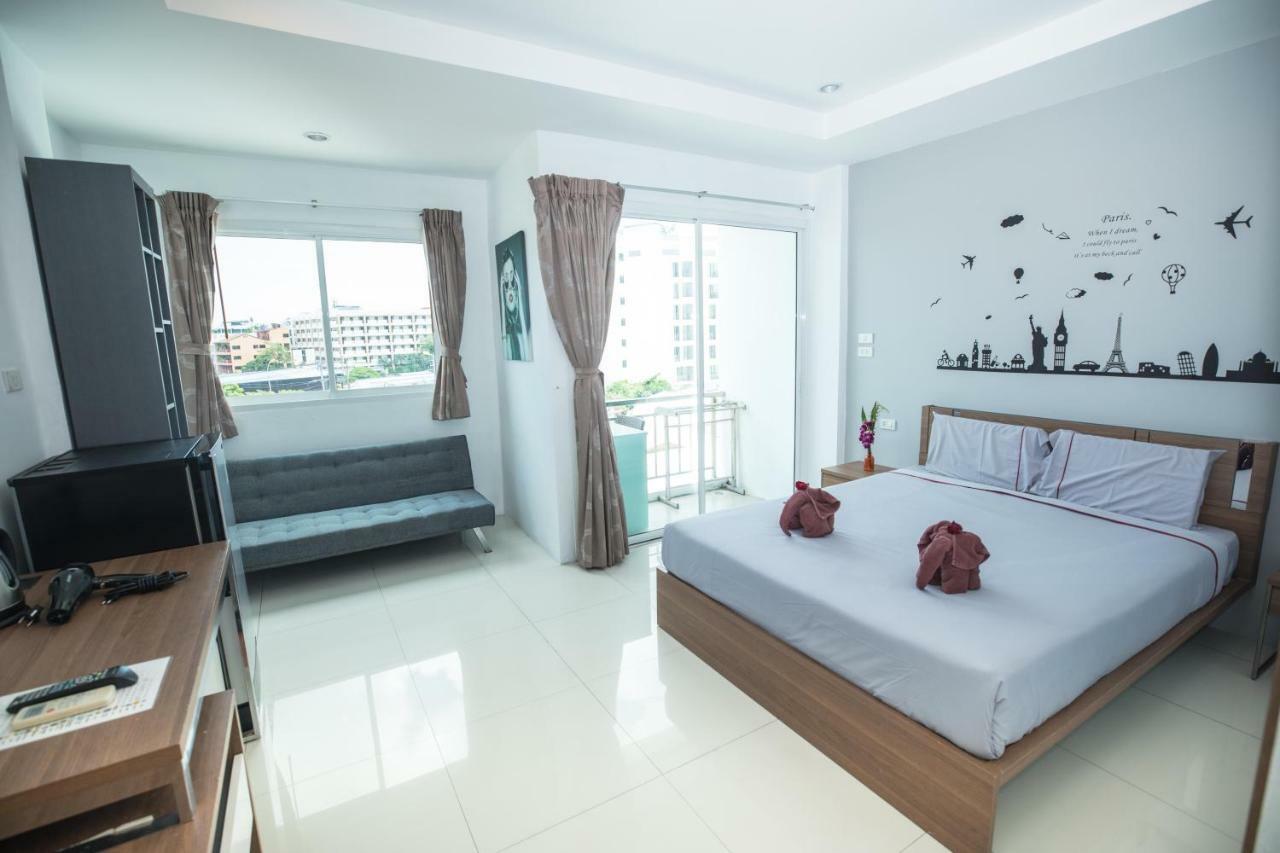 Oscar Boutique Hotel Patong Exterior photo